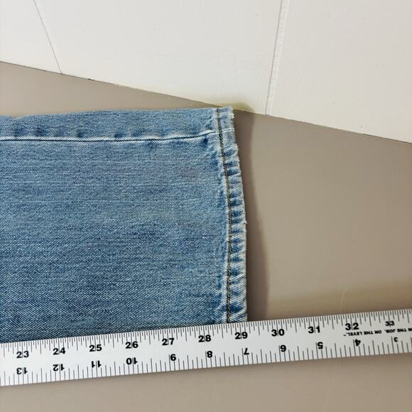 Levis 501 Jeans Mens 36 X 30 Button Fly Straight Leg Medium Wash Blue Denim - Picture 9 of 10